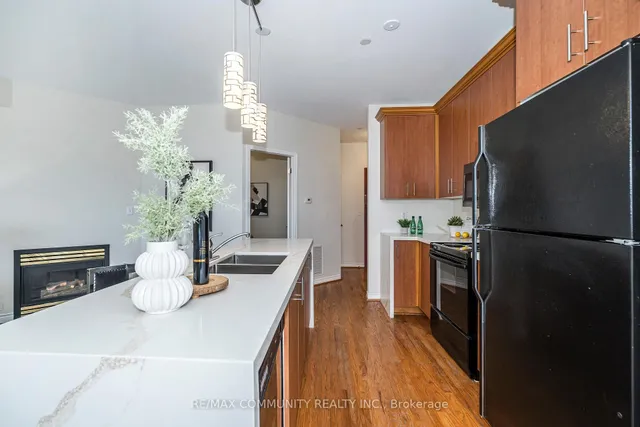 Additional image 14 of 980 Yonge St Unit 1007