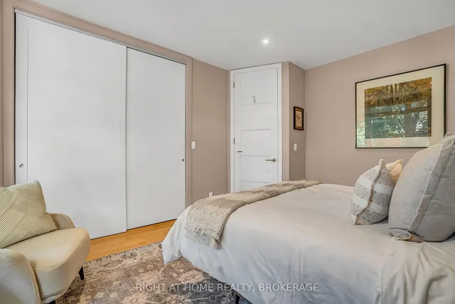 Additional image 23 of 161 Langley Ave