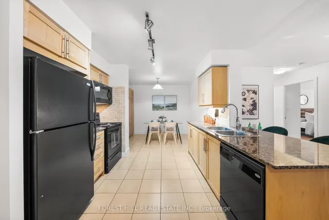 Additional image 8 of 20 Blue Jays Way Unit 318