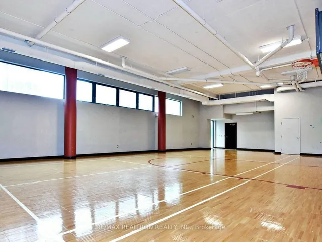 Additional image 33 of 25 Lower Simcoe St Unit 525