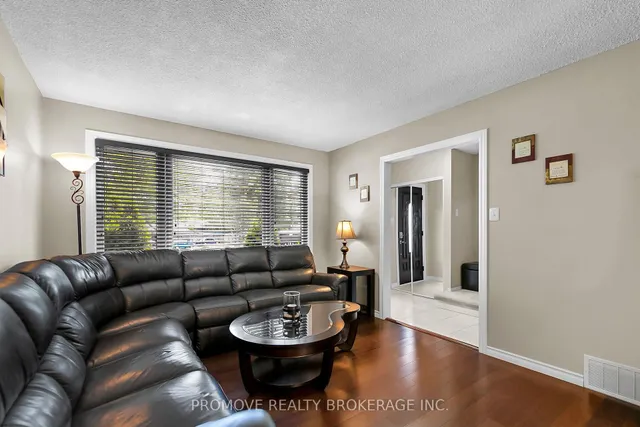 Additional image 9 of 2005 Canning Crt