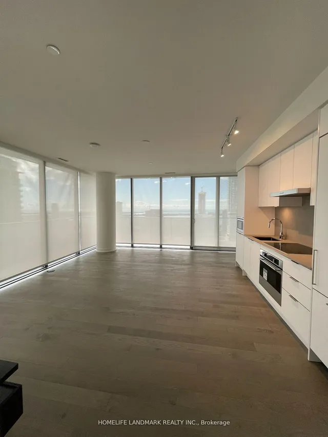 Additional image 8 of 20 Lombard St Unit 3703