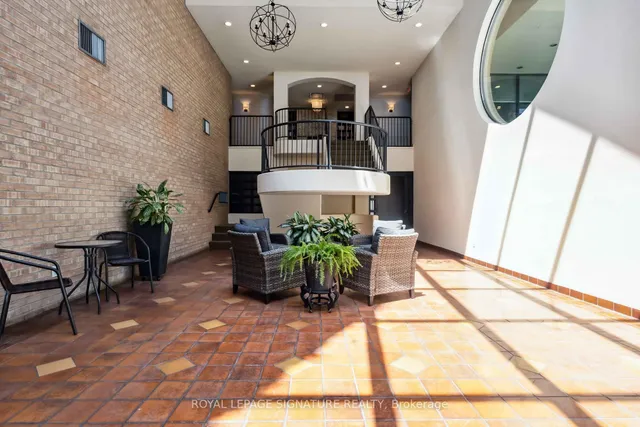 Additional image 37 of 160 Frederick St Unit 703