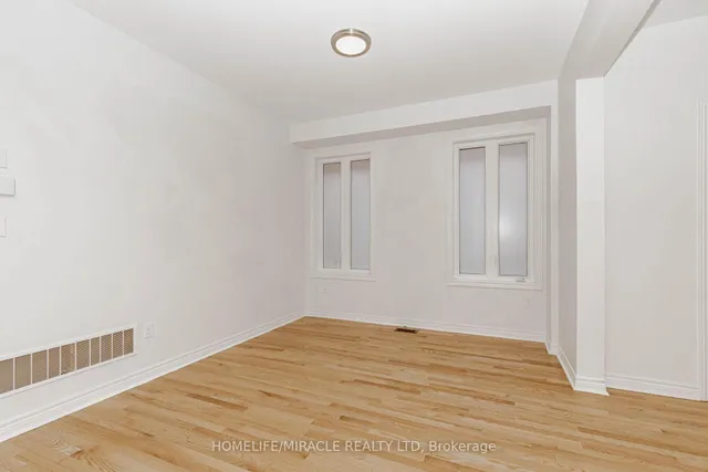 Additional image 14 of 1015 Job Cres