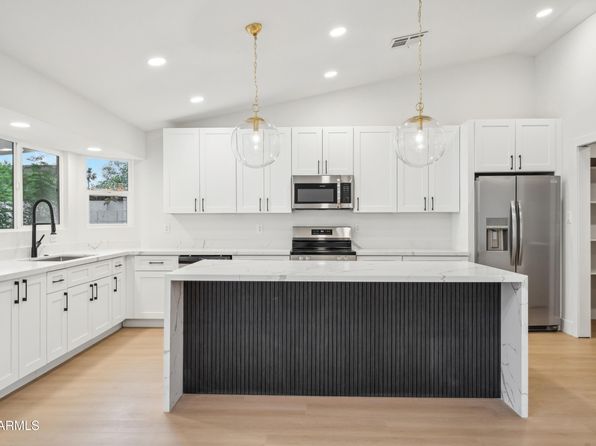 3026 E Bremen St, Phoenix, AZ 85032