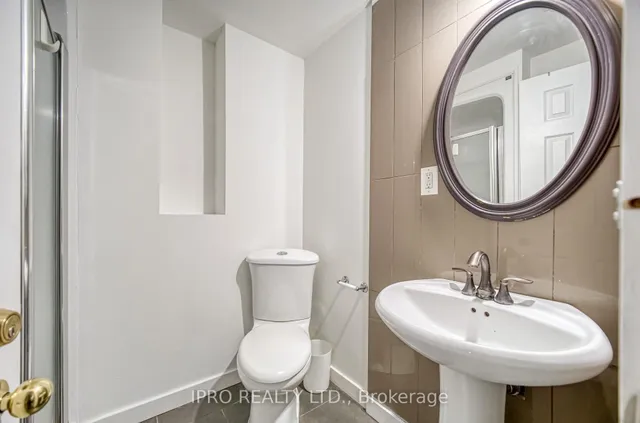 Additional image 10 of 239 Assiniboine Rd