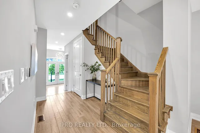 Additional image 19 of 6 Vaudeville Dr