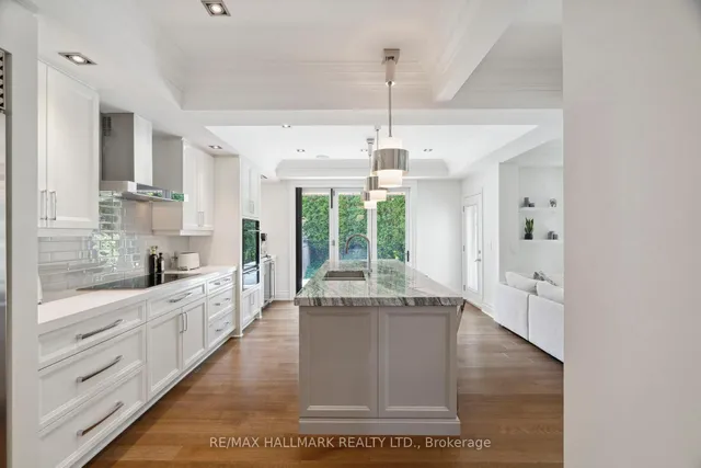 Additional image 8 of 2092 PINEVALLEY Cres