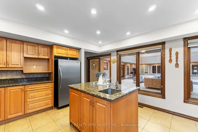 Additional image 22 of 24 Rosegarden Dr