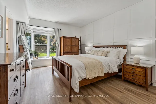 Additional image 9 of 2010 Cleaver Ave Unit 101