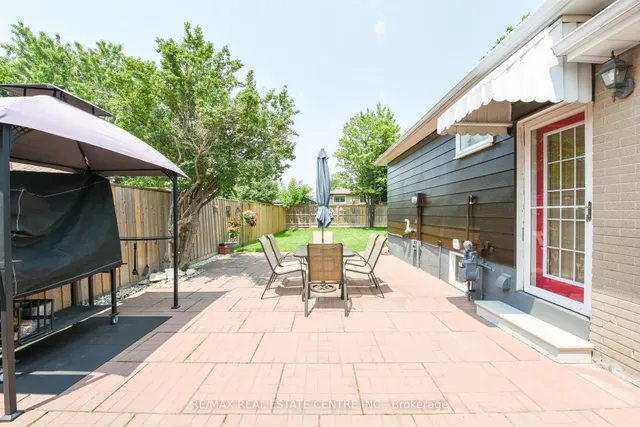 Additional image 3 of 135 Folkstone Cres