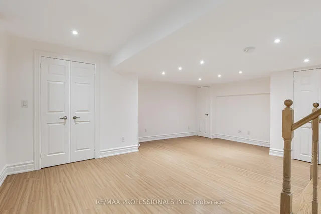 Additional image 20 of 999 Dufferin St