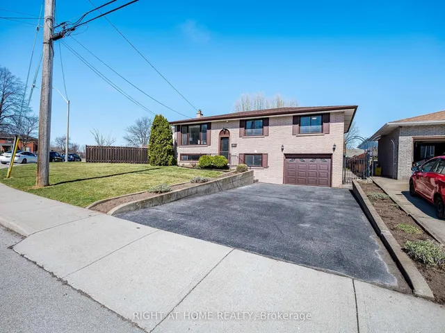 Additional image 2 of 7 Capilano Dr