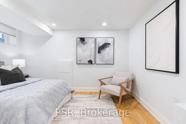 Additional image 29 of 43 Hemlock Ave