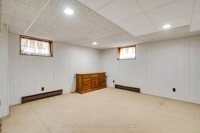 Additional image 37 of 23 West Hill Dr