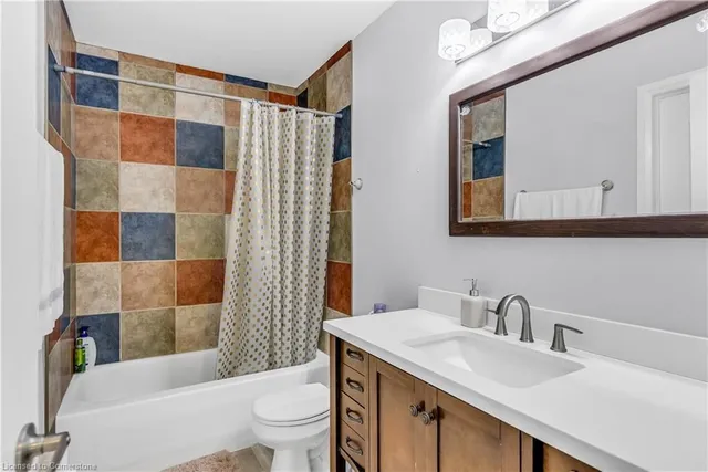 Additional image 22 of 244 Newbury Dr