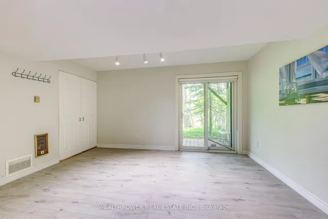 Additional image 38 of 1250 Marlborough Crt Unit 25