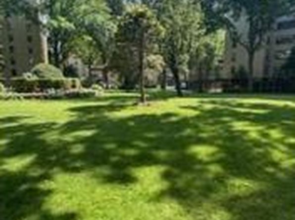 4 Fordham Hill Oval APT 2E, Bronx, NY 10468