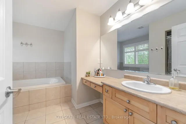 Additional image 3 of 170 Fennamore Terr