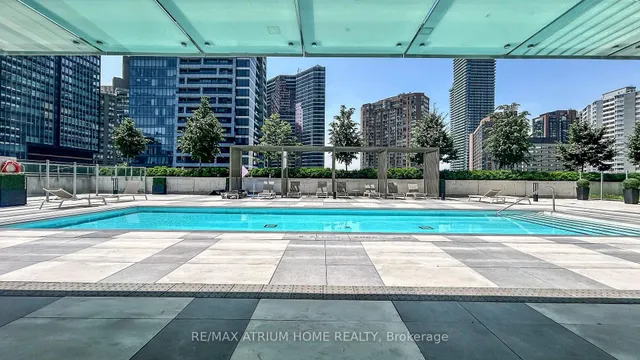 Additional image 46 of 1 Gloucester St Unit 715