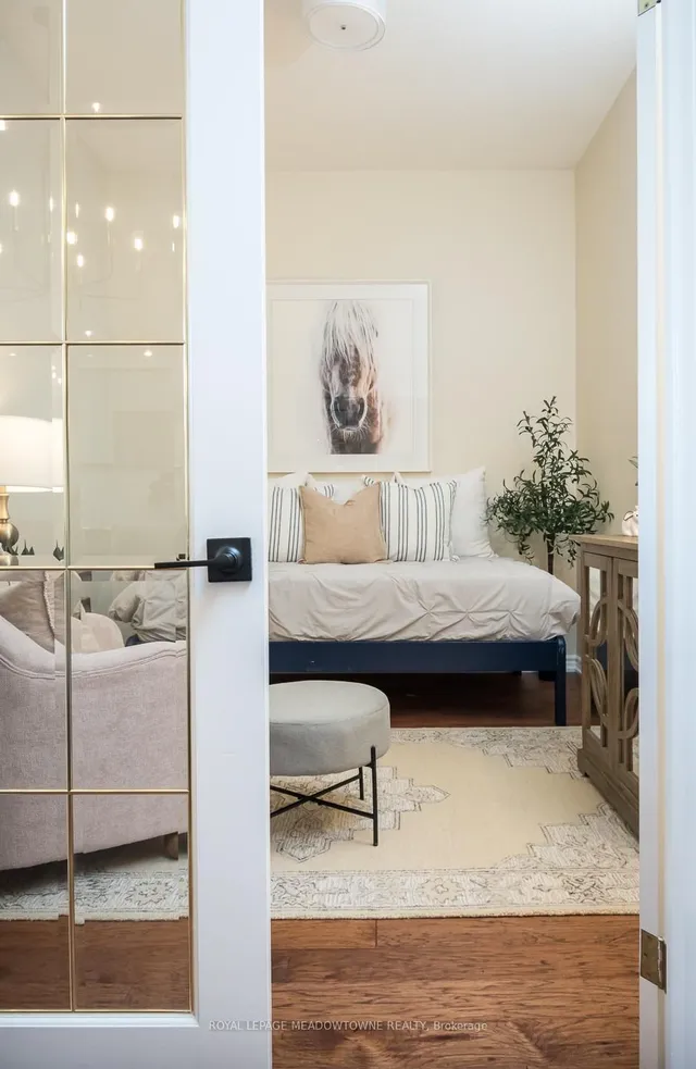 Additional image 20 of 262 Dundas St Unit 318