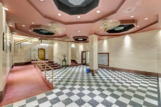 Additional image 28 of 36 James St Unit 1205