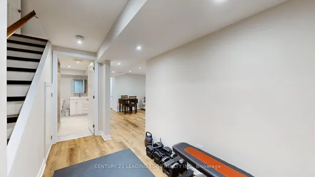 Additional image 33 of 17 Pressed Brick Dr