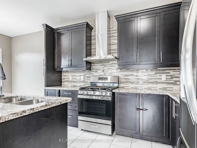 Additional image 17 of 359 Robert Parkinson Dr