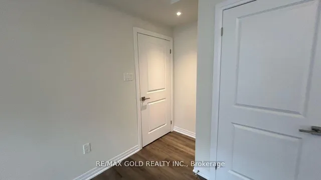 Additional image 28 of 35 Fieldridge Cres Unit 36