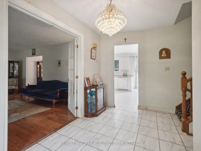 Additional image 6 of 10 Beverly Glen Dr