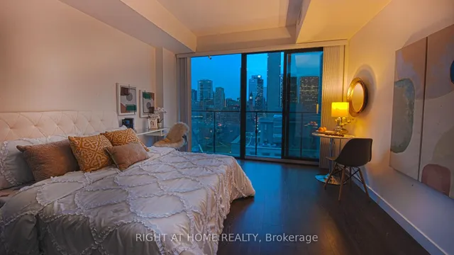 Additional image 11 of 215 Queen St Unit 1409