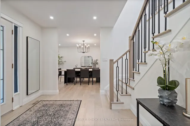 Additional image 4 of 7 Carl Cres