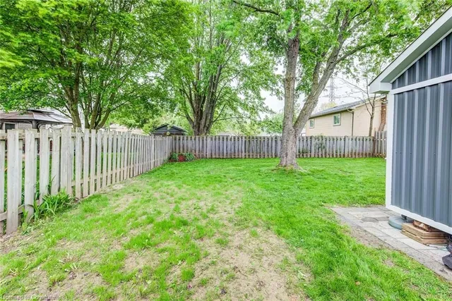 Additional image 45 of 102 Sugar Maple St