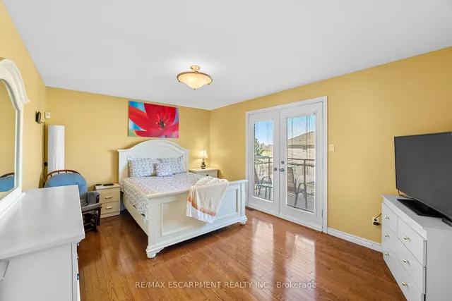 Additional image 30 of 6 Embassy Dr