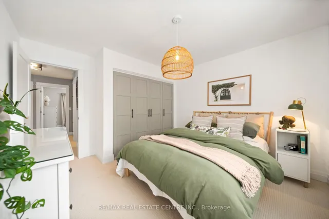 Additional image 31 of 2051 Oak Grove Pl