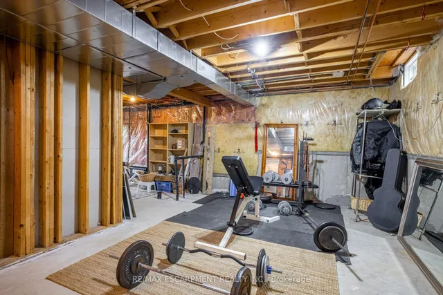 Additional image 34 of 70 ANDERSON Crt