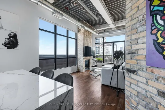 Additional image 11 of 736 Dundas St Unit PH2