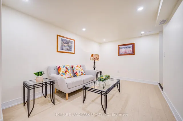 Additional image 43 of 219 Logan Ave