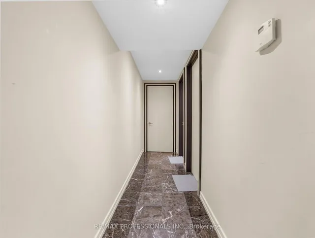 Additional image 10 of 41 Elliott Ave