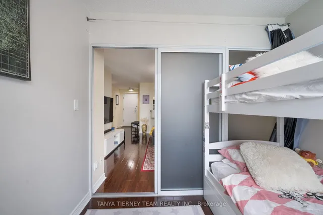 Additional image 26 of 68 Corporate Dr Unit 1931