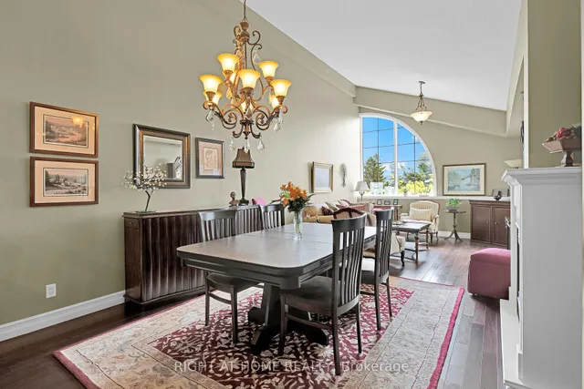 Additional image 4 of 262 Dundas St Unit 403