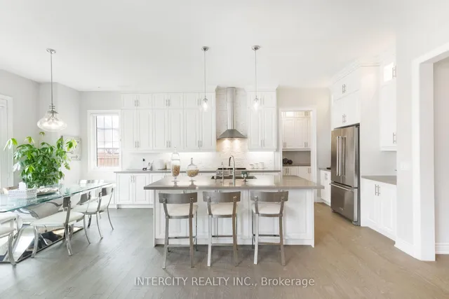 Additional image 29 of 61 Degrey Dr