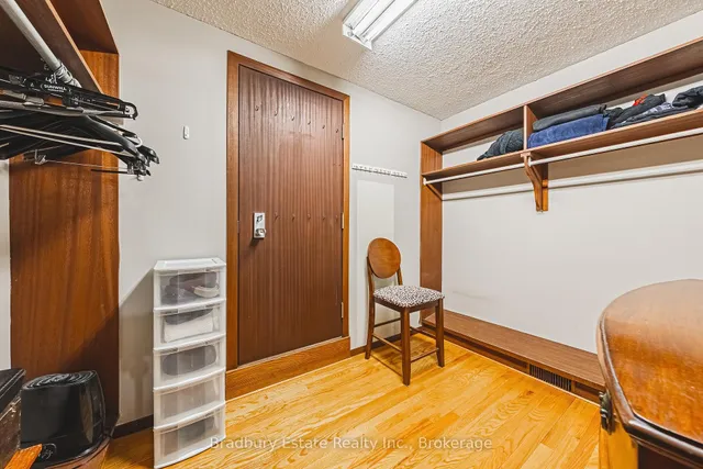 Additional image 19 of 128 Bunker Hill Dr