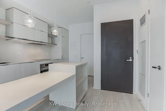 Additional image 30 of 197 Yonge St Unit 2906
