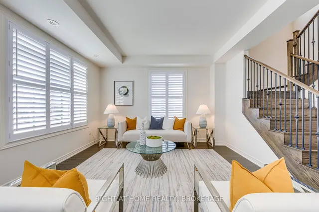 Additional image 28 of 451 Dundas St