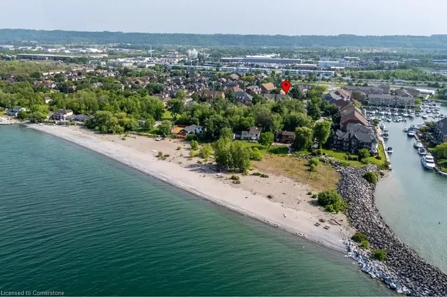 Additional image 46 of 90 Waterford Cres