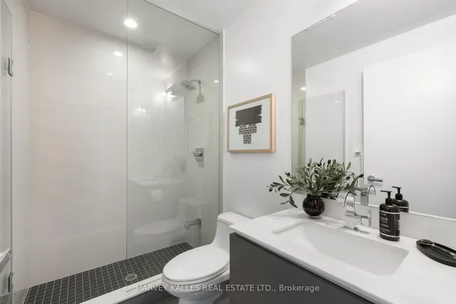 Additional image 22 of 1830 Bloor St Unit TH 105