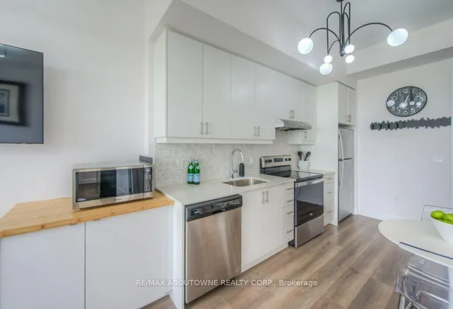 Additional image 8 of 3200 William Coltson Ave Unit 1404