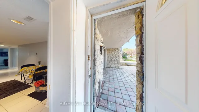 Additional image 35 of 15 Maple Bush Ave