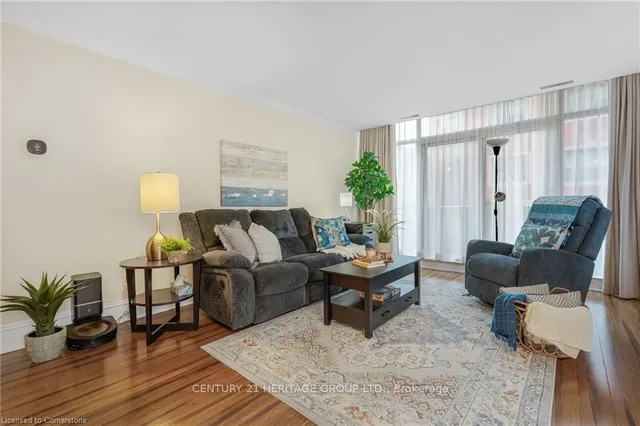 Additional image 15 of 67 Caroline St Unit 102